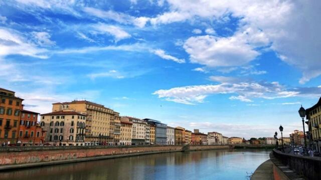 Mossotti Street Apartment Pisa Luaran gambar
