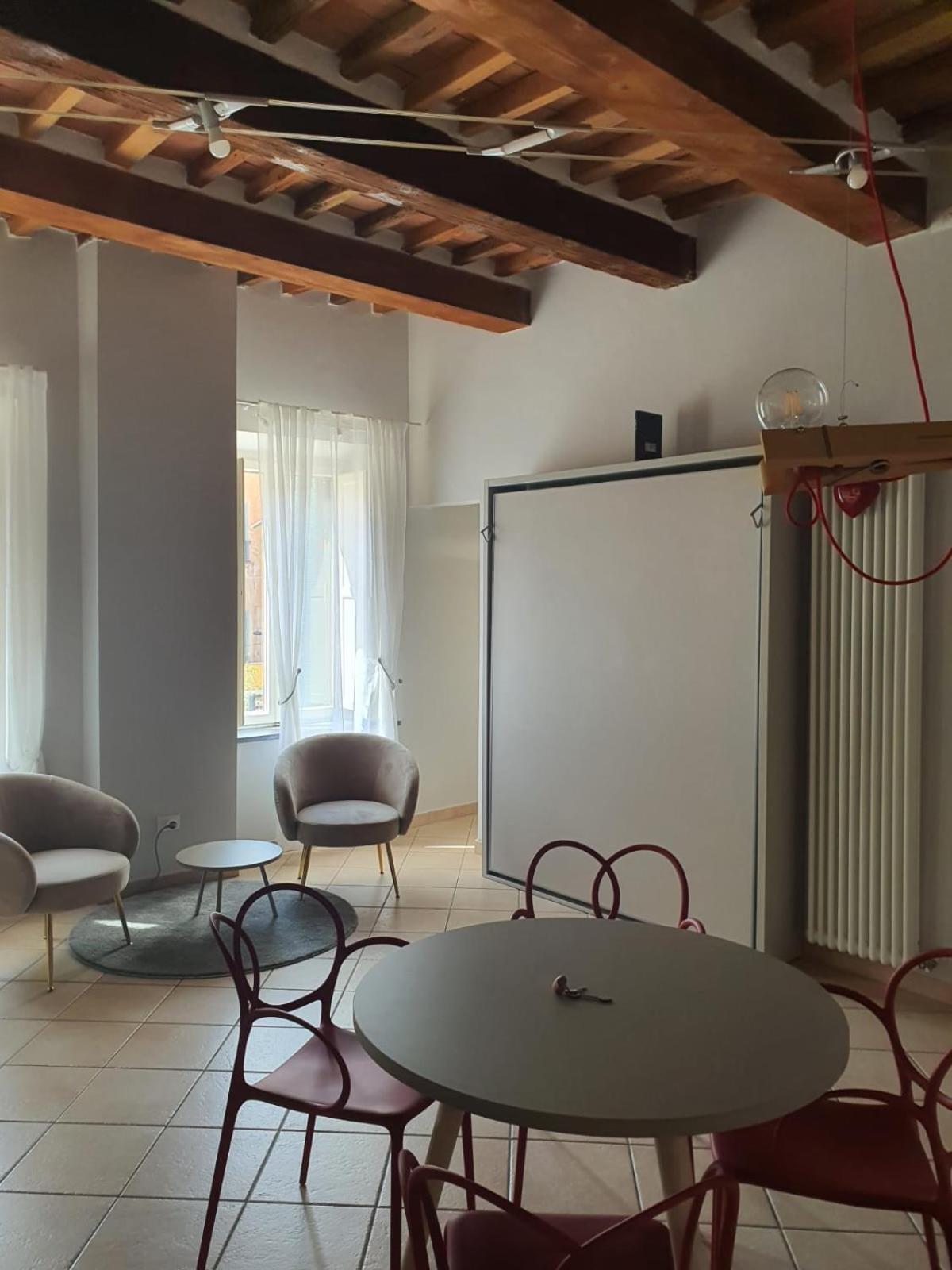 Mossotti Street Apartment Pisa Luaran gambar
